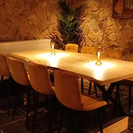 Le Lignely Hotel